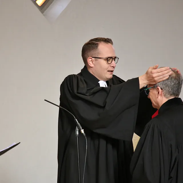 Segnung durch Pfarrer Müller (Kufstein)